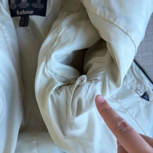 Barbour Women's Flyweight Cavalry Quilted Jacket - Picture 13 of 14